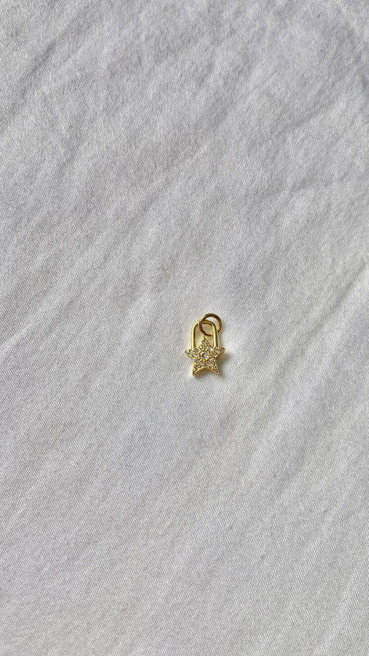 charm épingle étoile strass