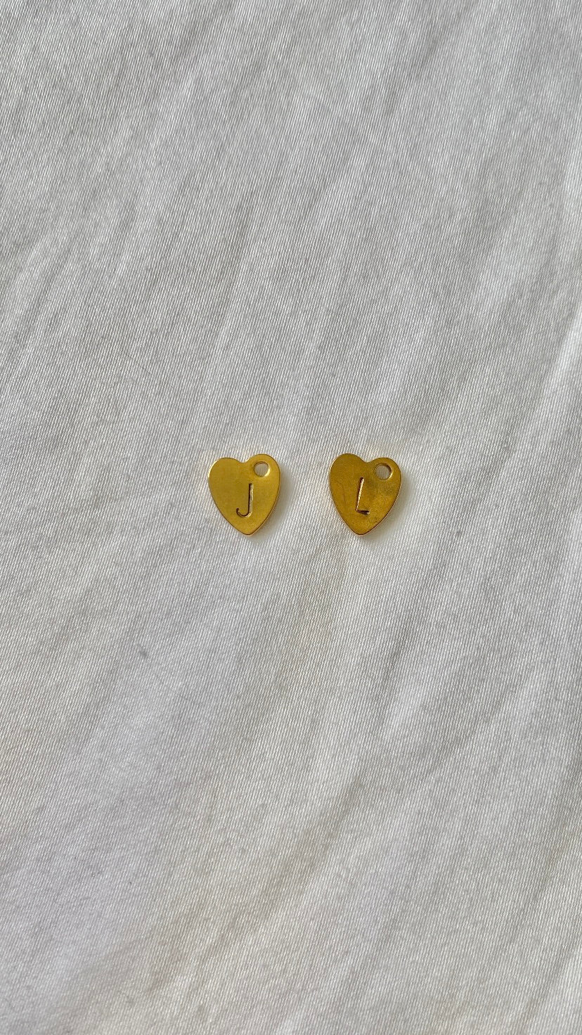 charm cœur gravé doré