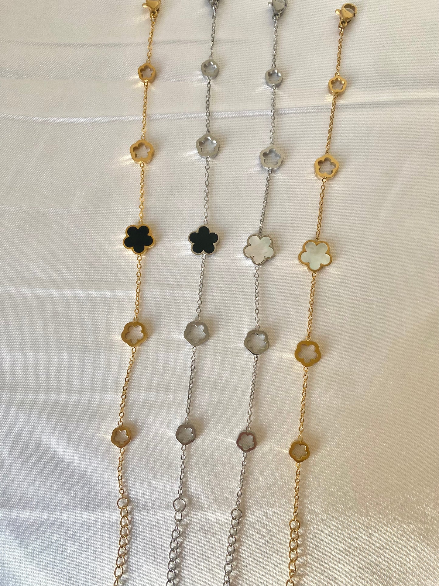 bracelet trèfle en acier inoxydable ajustable