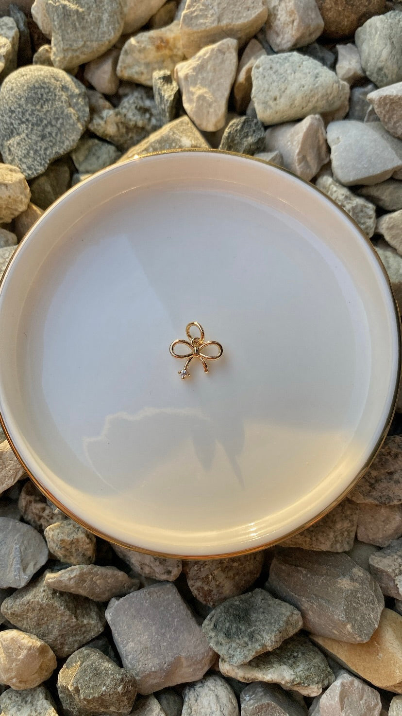 Charm Shinny Coquette