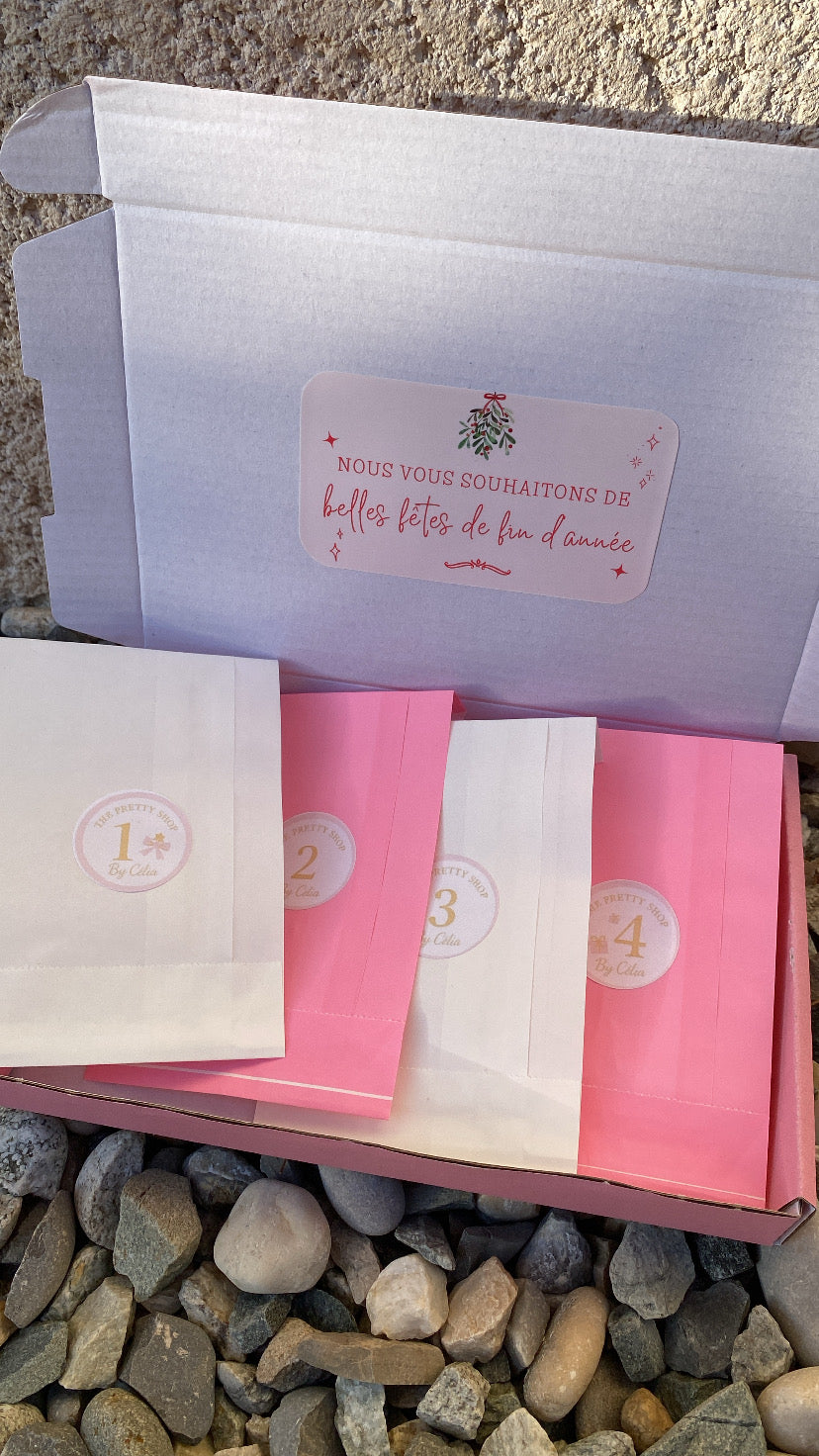 Calendrier de l’Avent 10 charms + 2 chaînes ✨