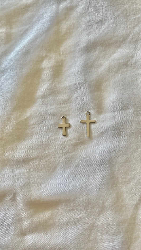 charm argenté croix